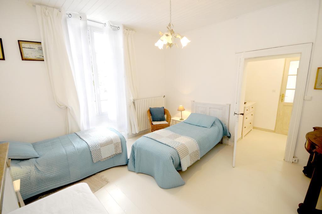 Bed and Breakfast Chez Madeleine Saint-Colomb-de-Lauzun Camera foto