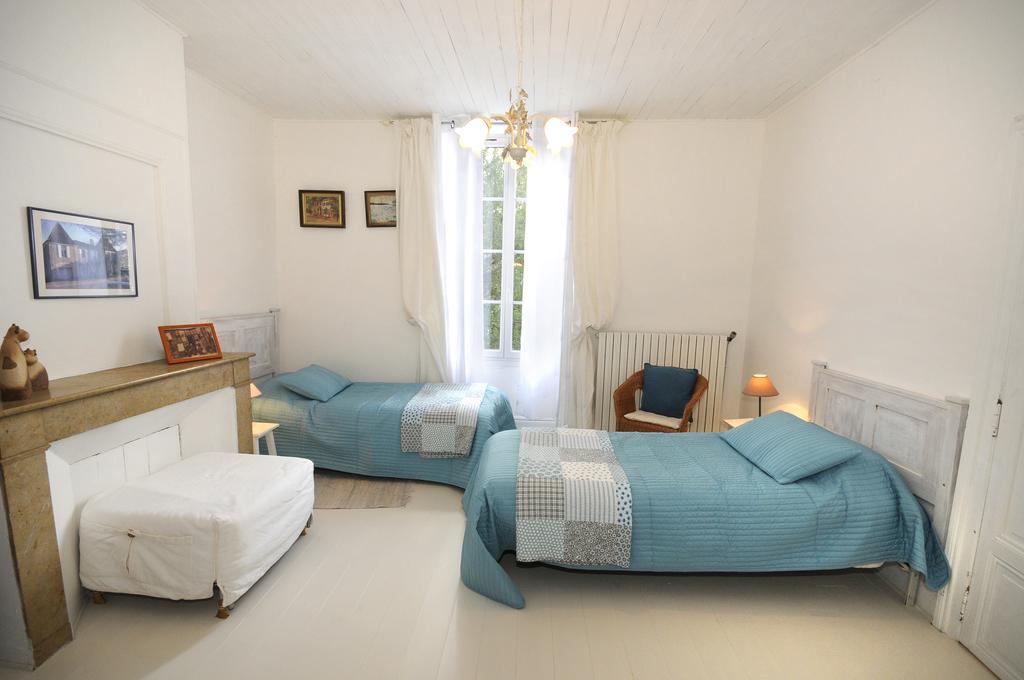 Bed and Breakfast Chez Madeleine Saint-Colomb-de-Lauzun Camera foto
